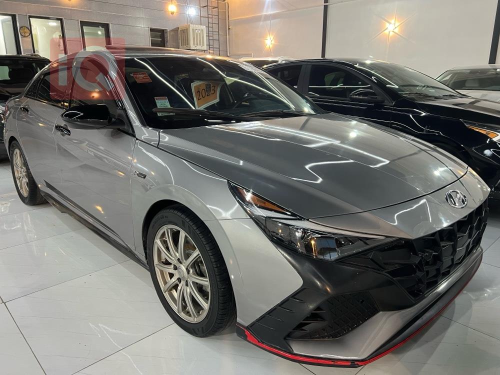 هیوندای ئەلەنترا